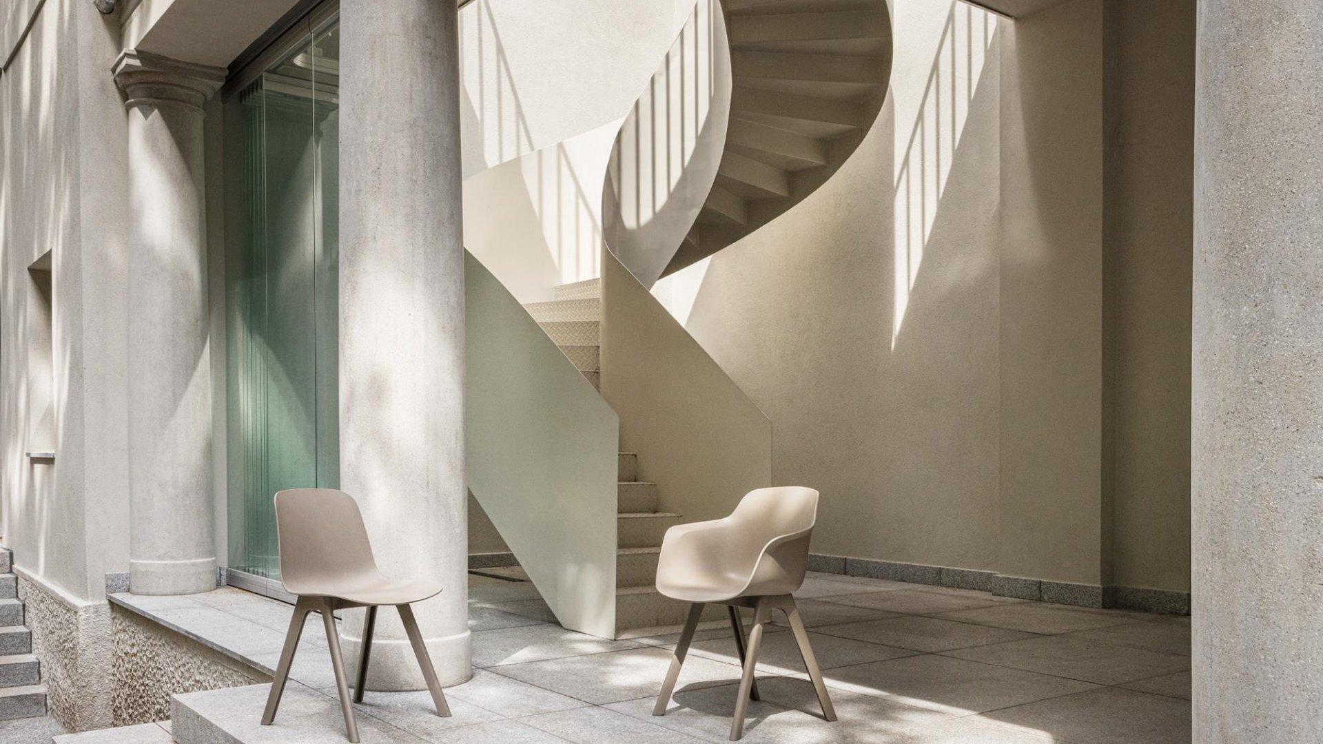 LORIA chairs