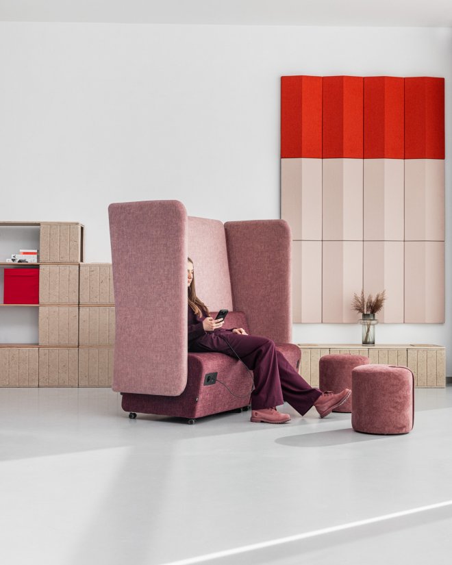vank-mont-acoustic-modular-soft-seating-high-sofa_4.jpg