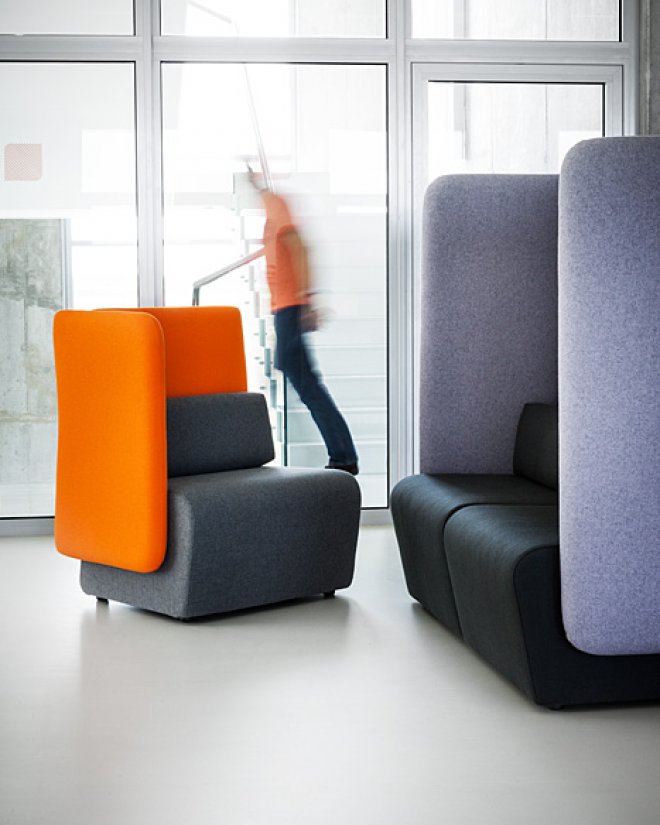 vank-mont-modular-acoustic-sofa-armchair-arrangement_3.jpg