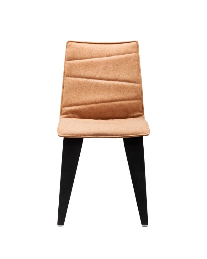 pg300130-upholstered-chair-vank-pigi-2.jpg