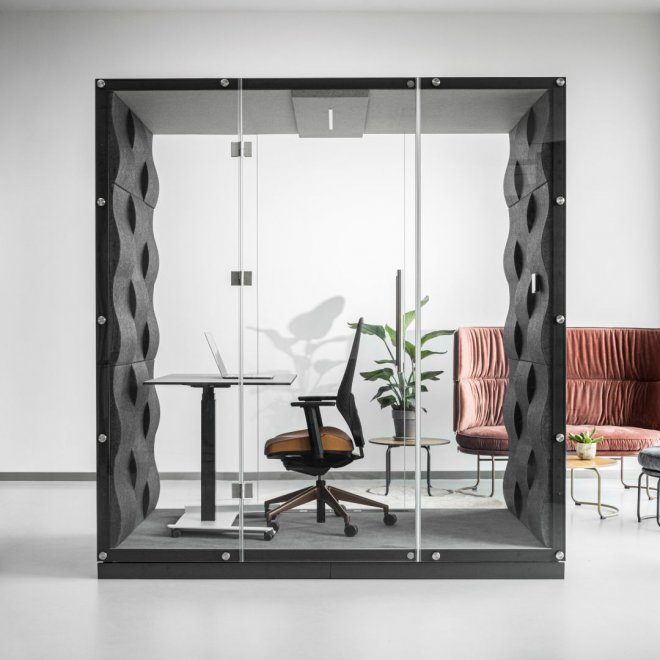 FREEDOM OF FURNISHING